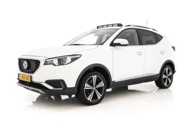 MG Zs ev (2021) thumbnail 4