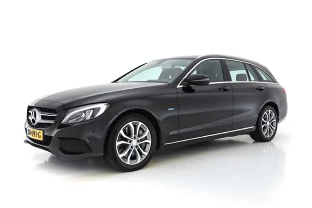 Mercedes-Benz C-Klasse (2016) thumbnail 4