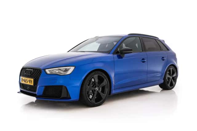 Audi RS 3 Sportback (2016) thumbnail 4