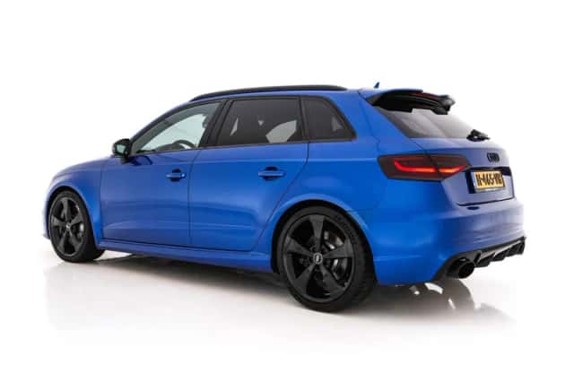 Audi RS 3 Sportback (2016) thumbnail 5