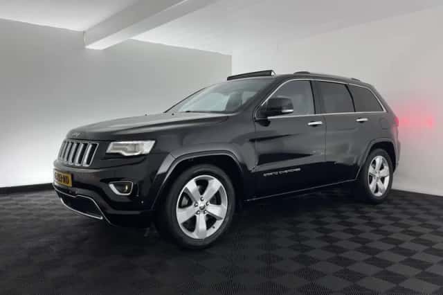 Jeep Grand Cherokee (2016) thumbnail 4