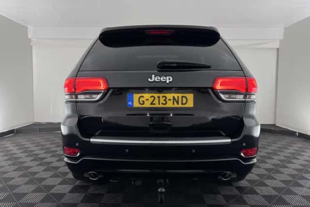 Jeep Grand Cherokee (2016) thumbnail 6