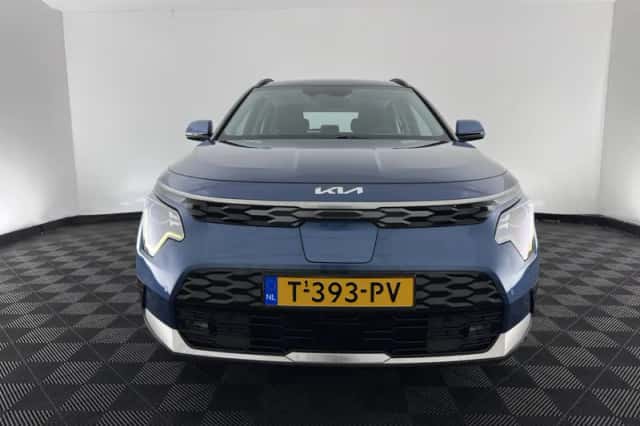 Kia Niro EV (2023) thumbnail 3