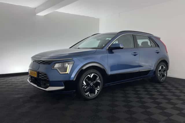 Kia Niro EV (2023) thumbnail 4