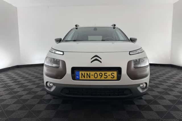 Citroën C4 Cactus (2017) thumbnail 3