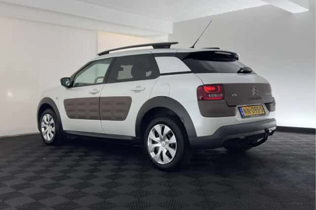 Citroën C4 Cactus (2017) thumbnail 5