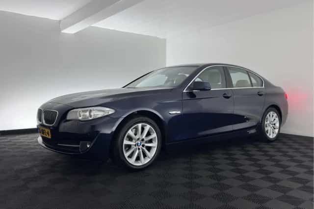 BMW 5-Serie (2010) thumbnail 4