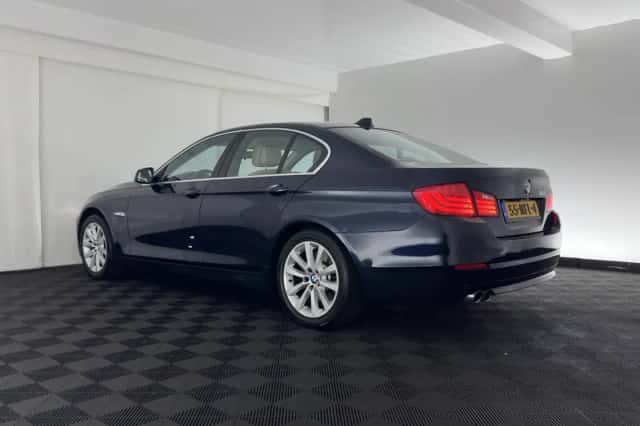 BMW 5-Serie (2010) thumbnail 5