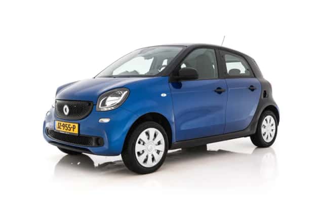 Smart ForFour (2016) thumbnail 4