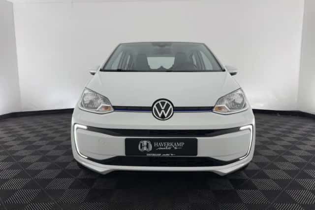 Volkswagen E up (2021) thumbnail 3