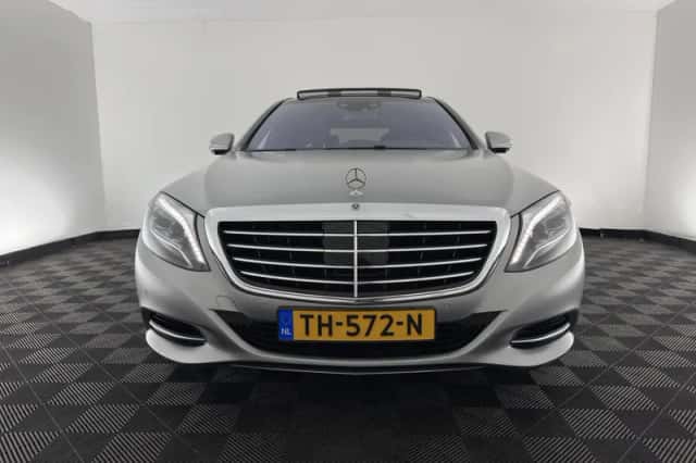 Mercedes-Benz S-Klasse (2017) thumbnail 3