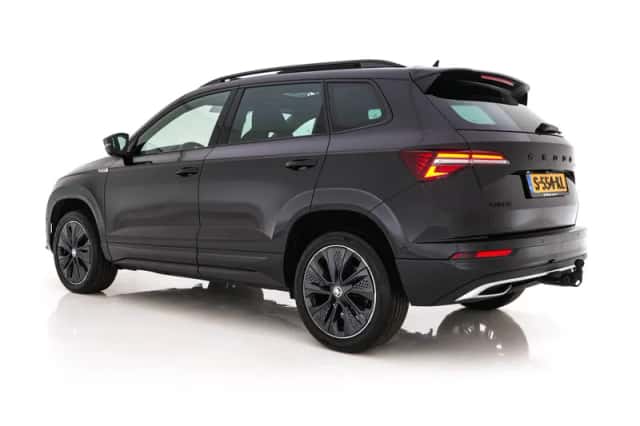 Škoda Karoq (2023) thumbnail 5