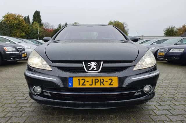 Peugeot 607 (2009) thumbnail 2