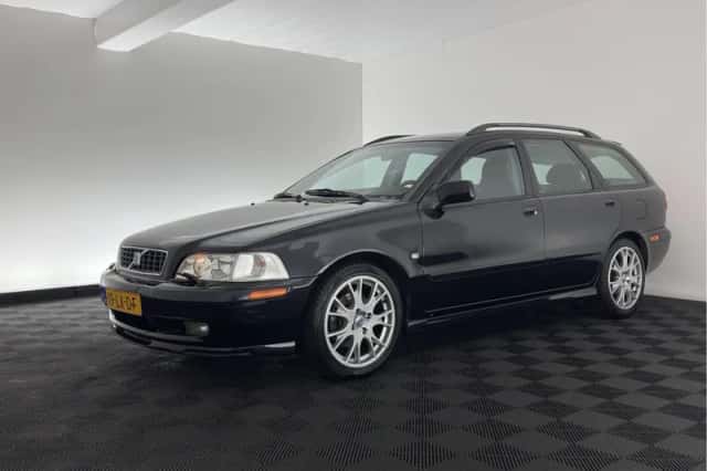 Volvo V40 (2003) thumbnail 4