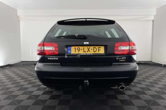 Volvo V40 (2003) thumbnail 6