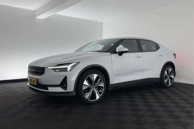 Polestar 2 (2023) thumbnail 4