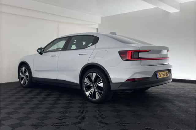 Polestar 2 (2023) thumbnail 5