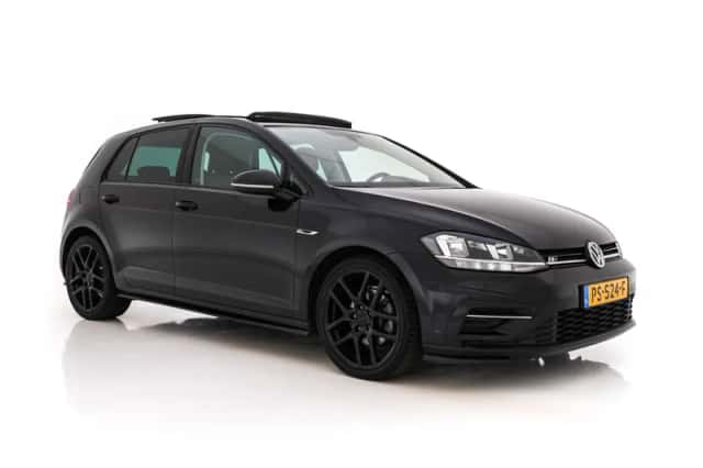 Volkswagen Golf (2017) thumbnail 1