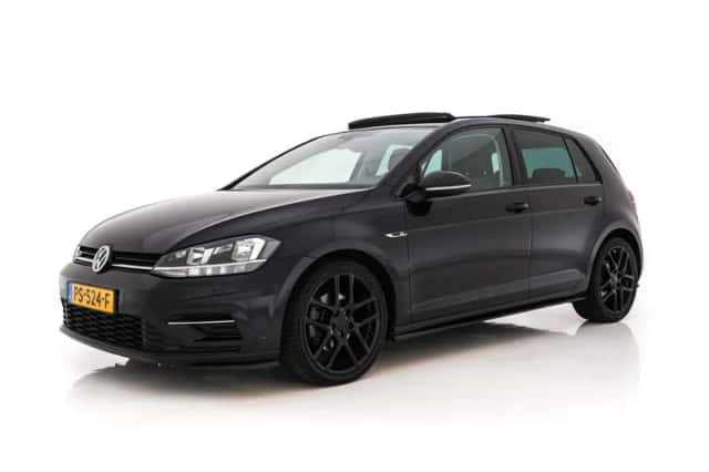 Volkswagen Golf (2017) thumbnail 4