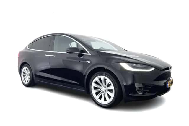 Tesla Model X (2018) thumbnail 1