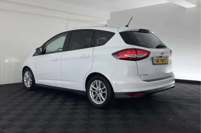 Ford C-Max (2017) thumbnail 5