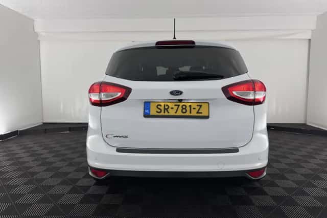 Ford C-Max (2017) thumbnail 6