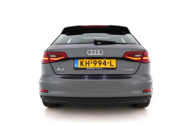 Audi A3 (2015) thumbnail 6