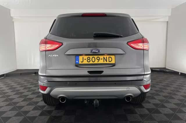 Ford Kuga (2014) thumbnail 6