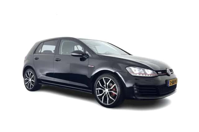 Volkswagen Golf (2013) thumbnail 1