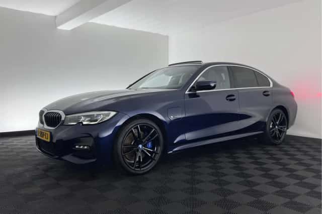BMW 3-Serie (2021) thumbnail 4