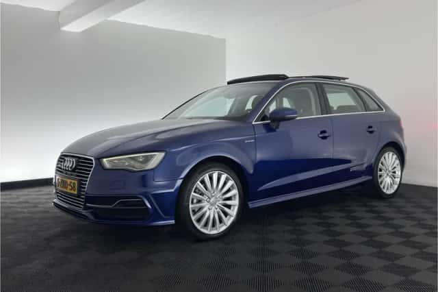 Audi A3 (2015) thumbnail 4