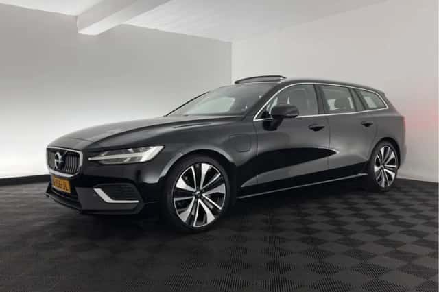 Volvo V60 (2021) thumbnail 4