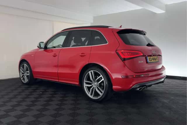 Audi SQ5 (2013) thumbnail 5