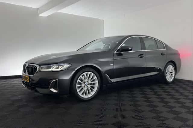 BMW 5-Serie (2022) thumbnail 4