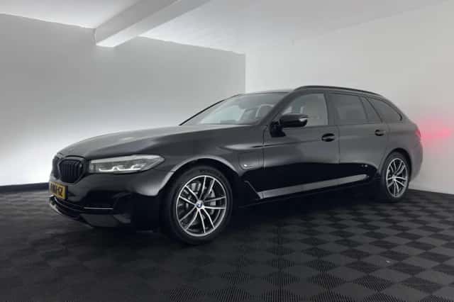 BMW 5-Serie (2023) thumbnail 4