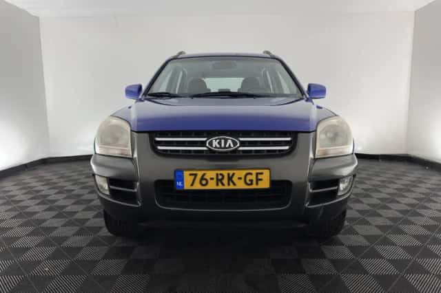 Kia Sportage (2005) thumbnail 3