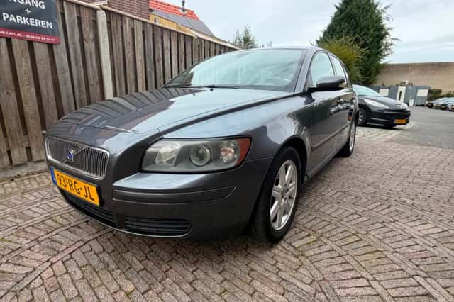 Volvo V50 (2005) thumbnail 3