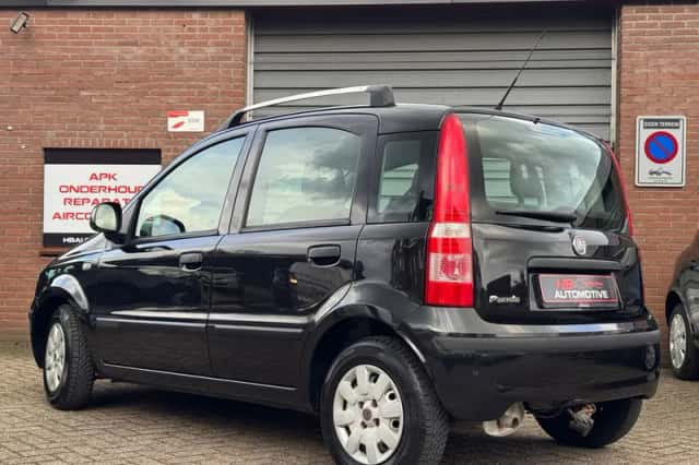 Fiat Panda (2011) thumbnail 4
