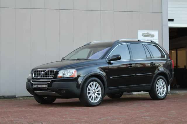 Volvo XC90 (2005) thumbnail 2