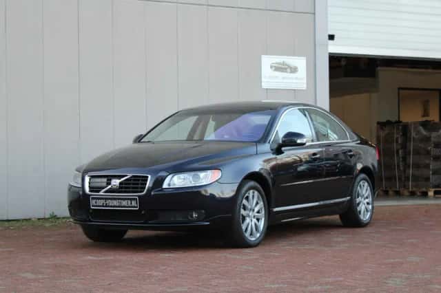 Volvo S80 (2007) thumbnail 2