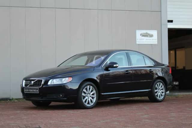Volvo S80 (2007) thumbnail 3