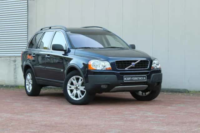 Volvo XC90 (2003) thumbnail 5