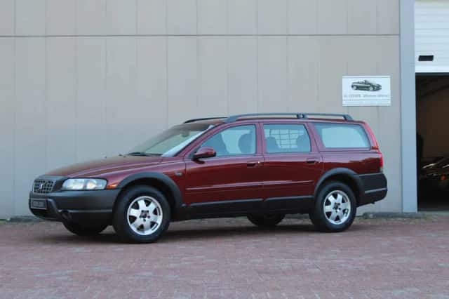 Volvo XC70 (2001) thumbnail 3