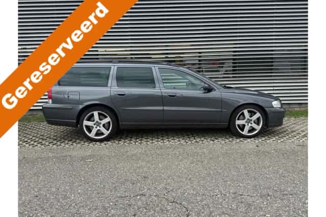 Volvo V70 (2006) thumbnail 1