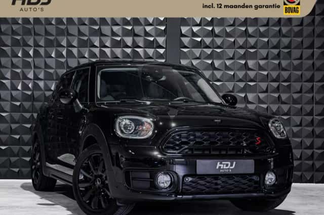 MINI Countryman (2019) thumbnail 1