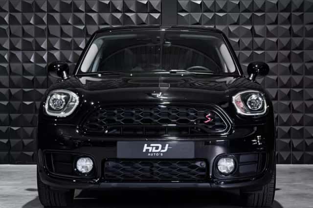 MINI Countryman (2019) thumbnail 4