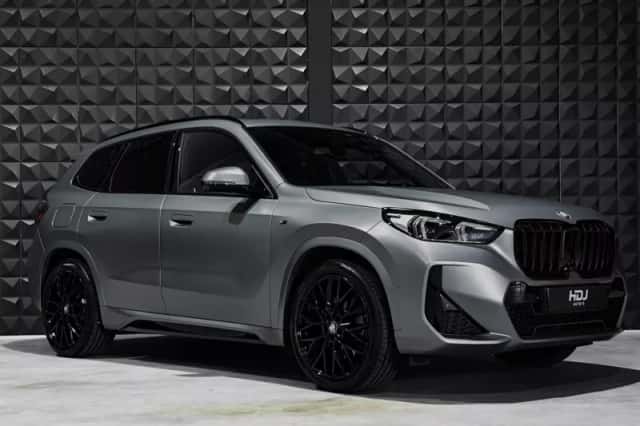 BMW X1 (2023) thumbnail 5
