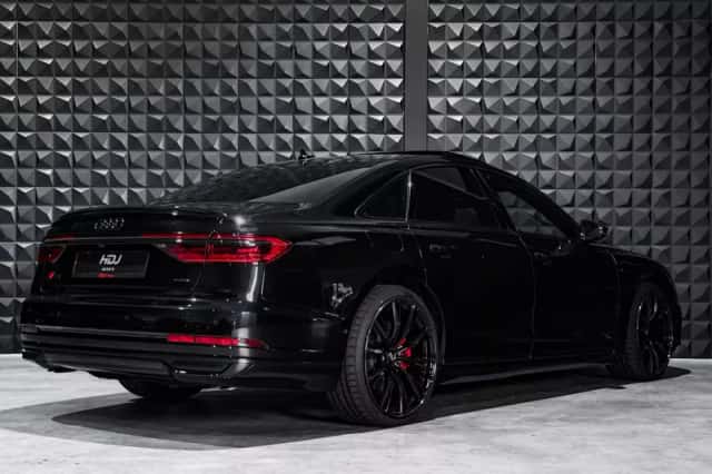 Audi A8 (2021) thumbnail 4