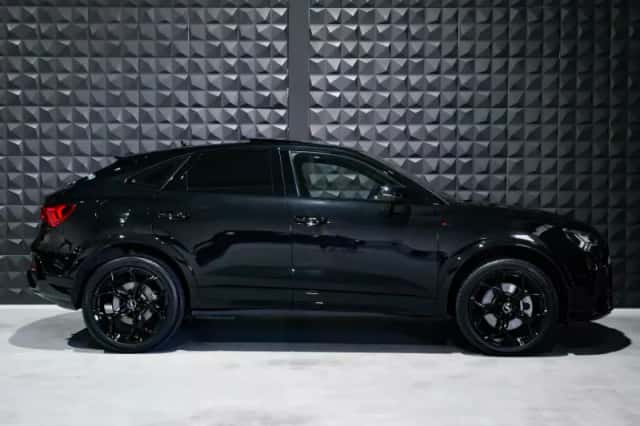 Audi Q3 Sportback (2024) thumbnail 3