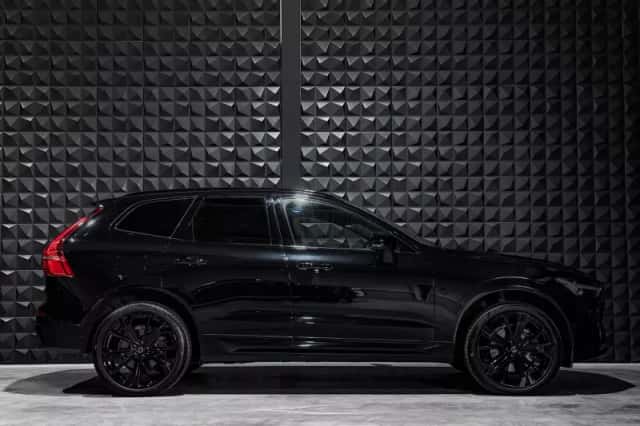 Volvo XC60 (2021) thumbnail 2